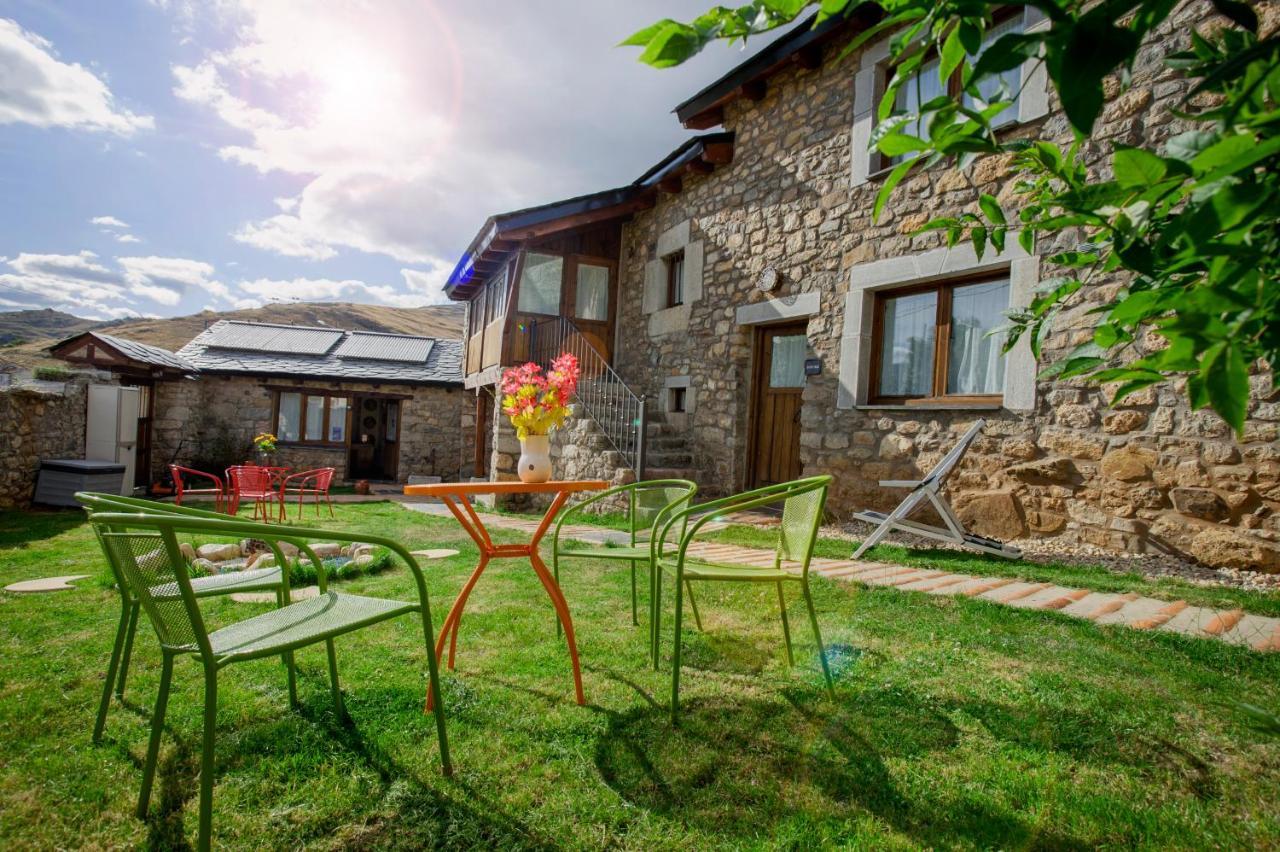 Casas Rurales Entre Babia Y La Luna Villafeliz Εξωτερικό φωτογραφία